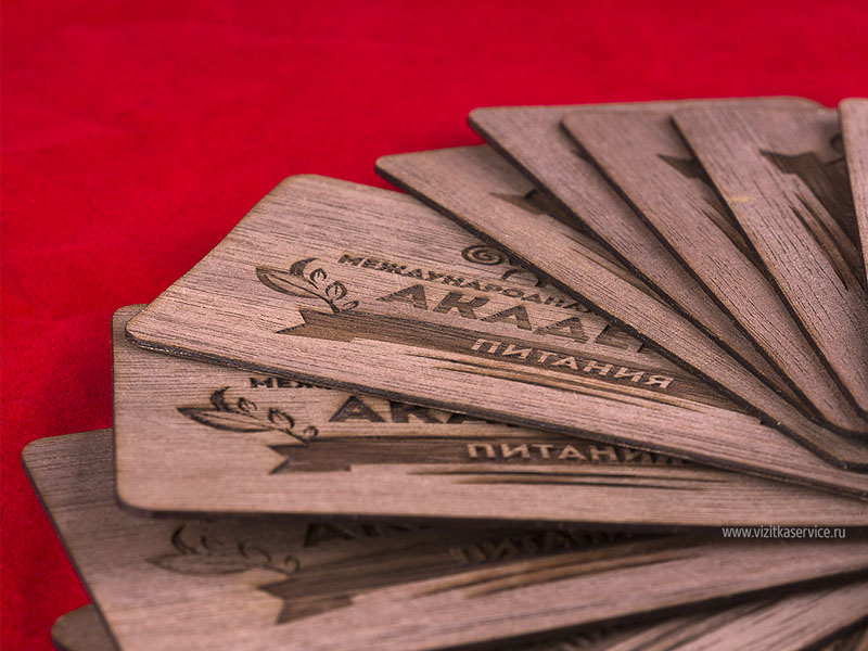 деревянные визитки из тонкого шпона Американский орех
