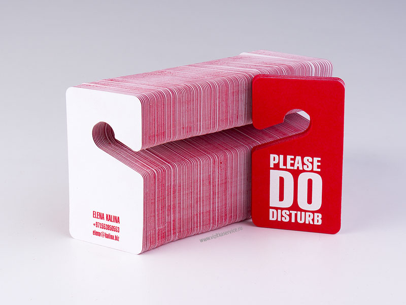 Двуслойные дизайнерские визитки необычной вырубной формы из двух видов бумаги
