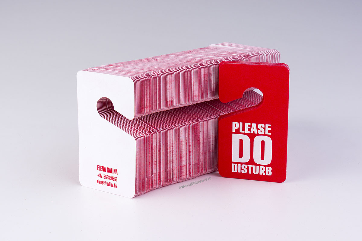 Двуслойные дизайнерские визитки необычной вырубной формы из двух видов бумаги