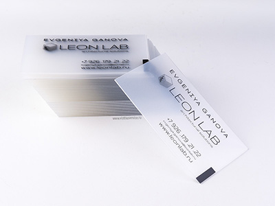 Красивые визитки на толстом пластике для студии архитектурного дизайна